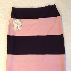 NWT Lularoe Cassie size large Liverpool fabric